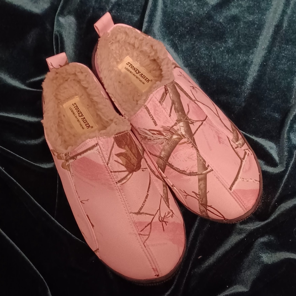 Stoney River Slippers